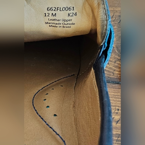 Men's Blue Leather Slip-On Loafers/Shoes W/White Sole Size 10, 11, 12, & 13 NWOB - Picture 6 of 8